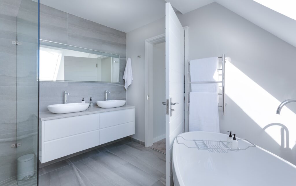 architecture-bath-bathroom-1454804
