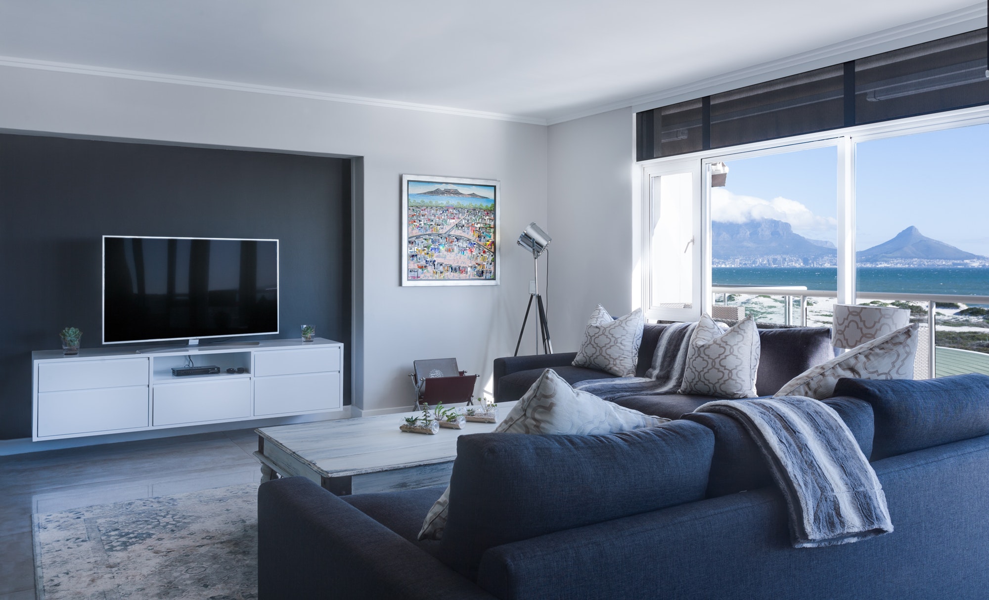 ceiling-clean-contemporary-1457842 ceiling-clean-contemporary-1457842